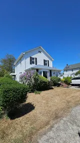 Hicksville Entire Home • 40 Min Train to Manhattan - Image 2