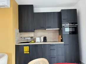 Luna | Cozy & Design | Bright | Wifi | Parking - Image 4