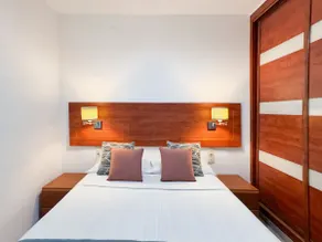 Ocean View Apartment - Image 5