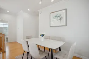 Bright & Comfy 4 BR Home 10 Mins from Airport - Image 5