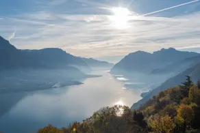 GuestHost - Bright & Scenic Flat 7km from Bellagio - Image 4