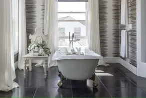 Haven at Healdsburg, by Vinifera Homes - Image 4