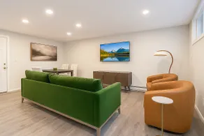 Modern Westville Home near Yale and Hospitals - Image 2