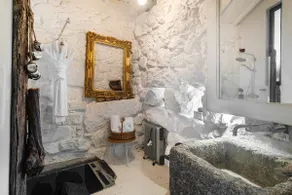 WHome Riverfront Retreat with Exclusive Waterfall Views - Image 4