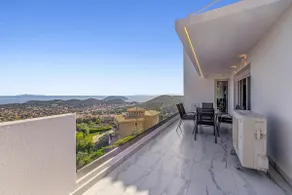 Sea View Residence Panorama Villa - Image 5