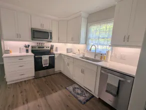 Newly Renovated Ranch Oasis - Image 3