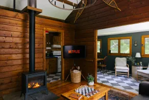Spa Cabin with Sauna, Hot Tub and Cold Plunge - Image 4