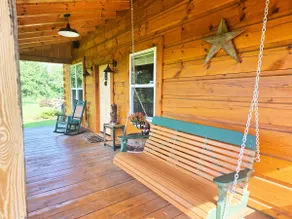 Hannah's Hideaway - Image 4