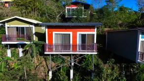 2 Bedroom cabin 5/ wild fauna flora cascade pools - Image 4