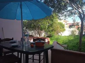 Entire vacation home with garden and parking - Image 2