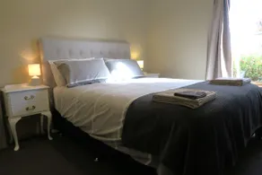 Bridgecroft Bungalow - Image 2