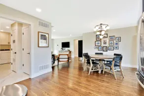 Home with 3 King Beds & Game Room - Image 2