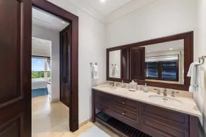 Fairway Villa No 9 - Image 4