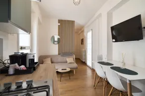 Two-room apartment with terrace and parking space - Image 5