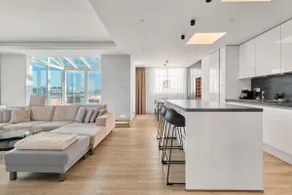 O2arena luxury rooftop terrace | AC | + garage - Image 5