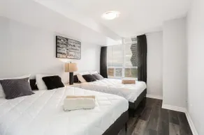 Sky Retreat | 2BR-2BA High Floor | 180° City View - Image 5