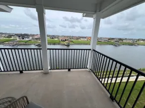 Cozy water front retreat 143 - Image 5