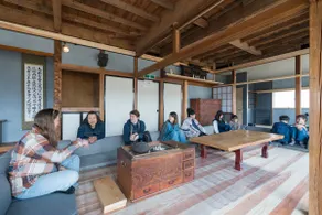 Azemichitabenuru, an old house with rice fields, a campfire, and a sauna - Image 2