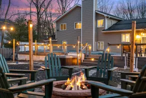 Private Heated Pool, Hot Tub, FirePit, Fenced Yard - Image 4