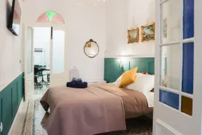 Traditional Maltese Maisonette with Internal Yard and Jacuzzi - Image 4