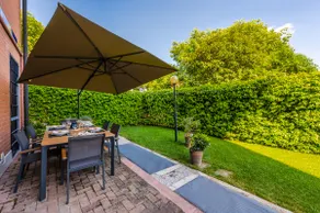 Modena Garden Retreat - Image 5