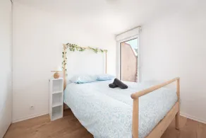 2-room apartment balcony with secure and free parking - Image 3