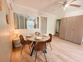 2 Bedroom Beach House with Garden - Image 2