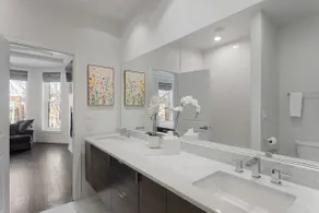 Modern 4 Bed, 3.5 Bath Home | Near Sox & McCormick - Image 5