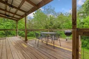 Cozy cabin, pet, king bed, wifi, Great for Riders! - Image 3