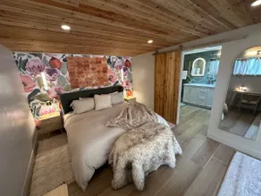 Mountainview Casita w/ Sauna & Hot Tub - Image 4