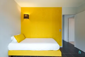 Premium Quattro Suite with balcony & parking - Image 4