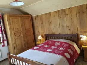 Les Ursules, rustic cottage in the heart of nature - Image 3