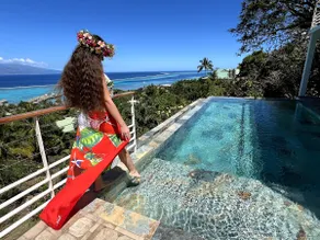 Poeiti Ninamu Bungalow Luxury Exceptional View - Image 4