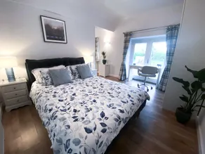 Beautiful Detached Annex. - Image 2
