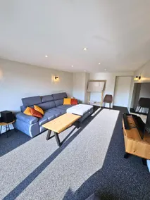 Exceptional house on the Hunaudières straight line - Image 2
