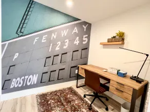 20 min to Boston, Newly Renovated, Near Colleges - Image 4