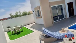 House with pool and hot tub, 7 minutes from the beach - Image 3