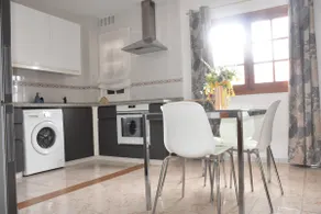 Nicolosa Apartment - Image 4