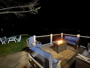 Updated LakeFRONT Home, Dock, Kayaks, Wine Trail - Image 5