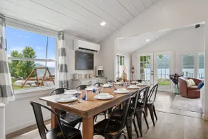 Updated LakeFRONT Home, Dock, Kayaks, Wine Trail - Image 3