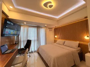 Near SM Lanang Condo with Balcony - One Lakeshore 6P - Image 3