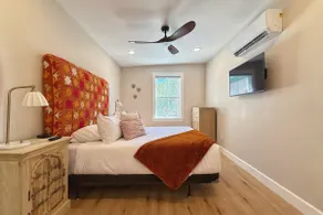 Blue Flax Suite- Prime Location- Railyard Arts - Image 3