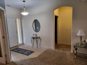 Richland Home Away From Home - Image 5