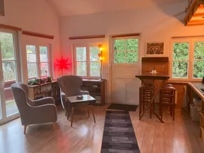 Studio Apartment - Image 2