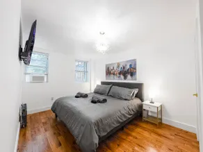 5 Bedroom, No Steps, Huge Outdoor Space, by train! - Image 5