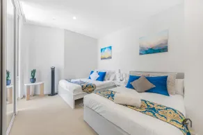 Cozy home in Burwood 2b1b - Image 5