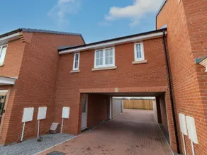 Charming Coastal Retreat – 1-Bedroom Flat in Blyth - Image 2