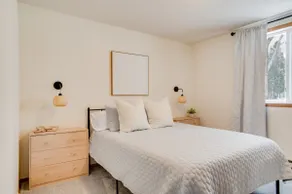 Stylish Fargo Stay l Garage + Easy Access - Image 4
