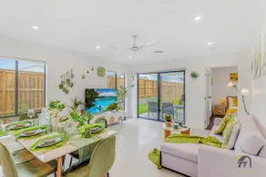 Convenient 4 bedroom modern vacation home - Image 2