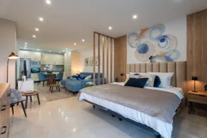 Marazul Ocean Serenity: Sea View, Pool & Parking - Image 5